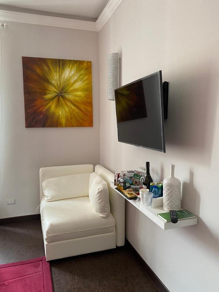 ดับบลิวอาร์เอช เทอร์มินิ Hotel โรม ภายนอก รูปภาพ